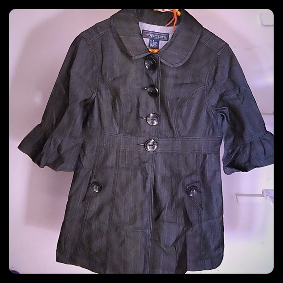 Jean Jacket - Picture 1 of 3